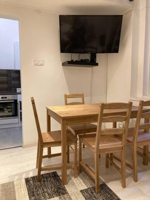 Downtown Island Apartment ブダペスト エクステリア 写真